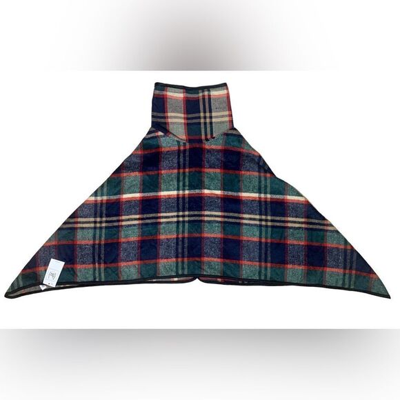 ✨ NWT ✨BelleUp ‘Box Him Out’ Button Pullover Poncho - S/M - Picture 5 of 7